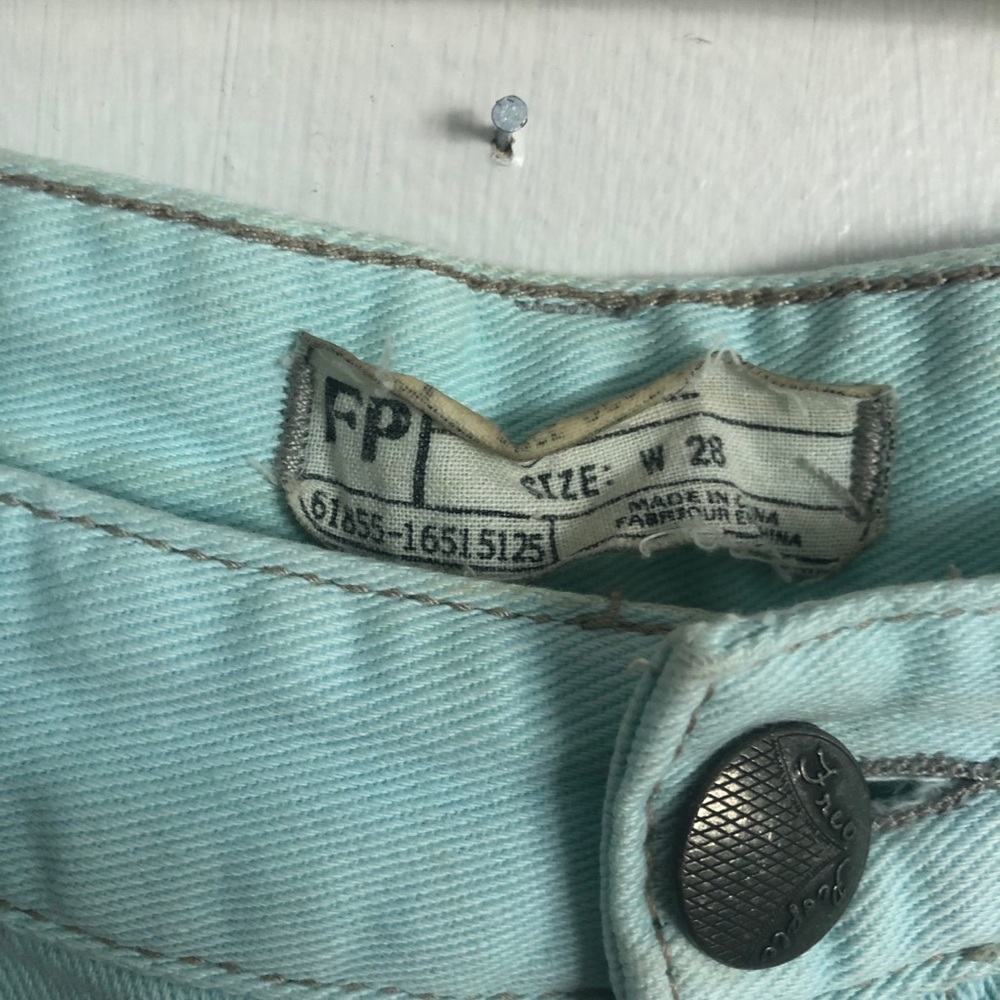 FREE PEOPLE Shorts - Picture 3 of 3